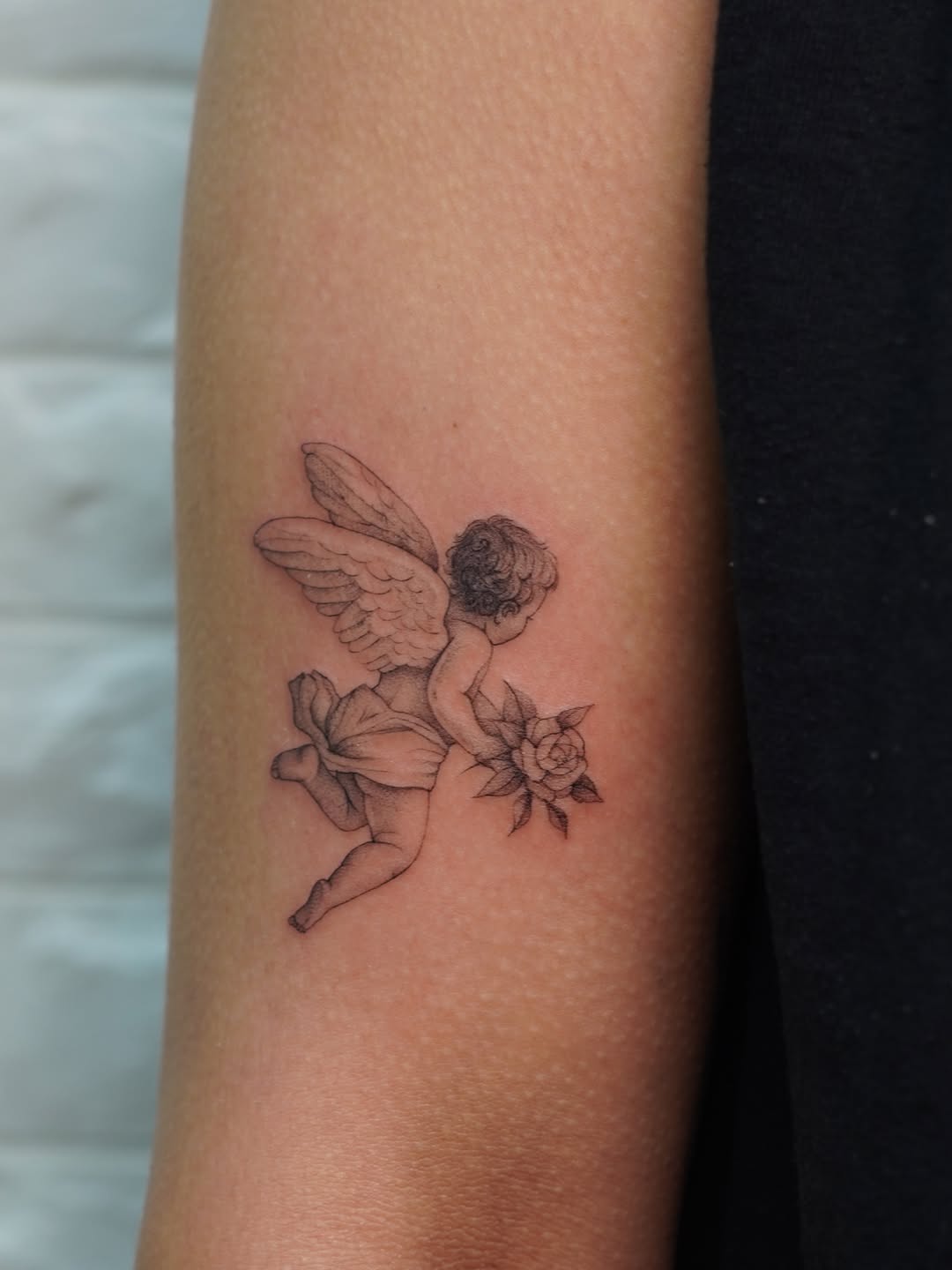Tattoo by @danaeoxotattoos โ fine_line, black_and_grey