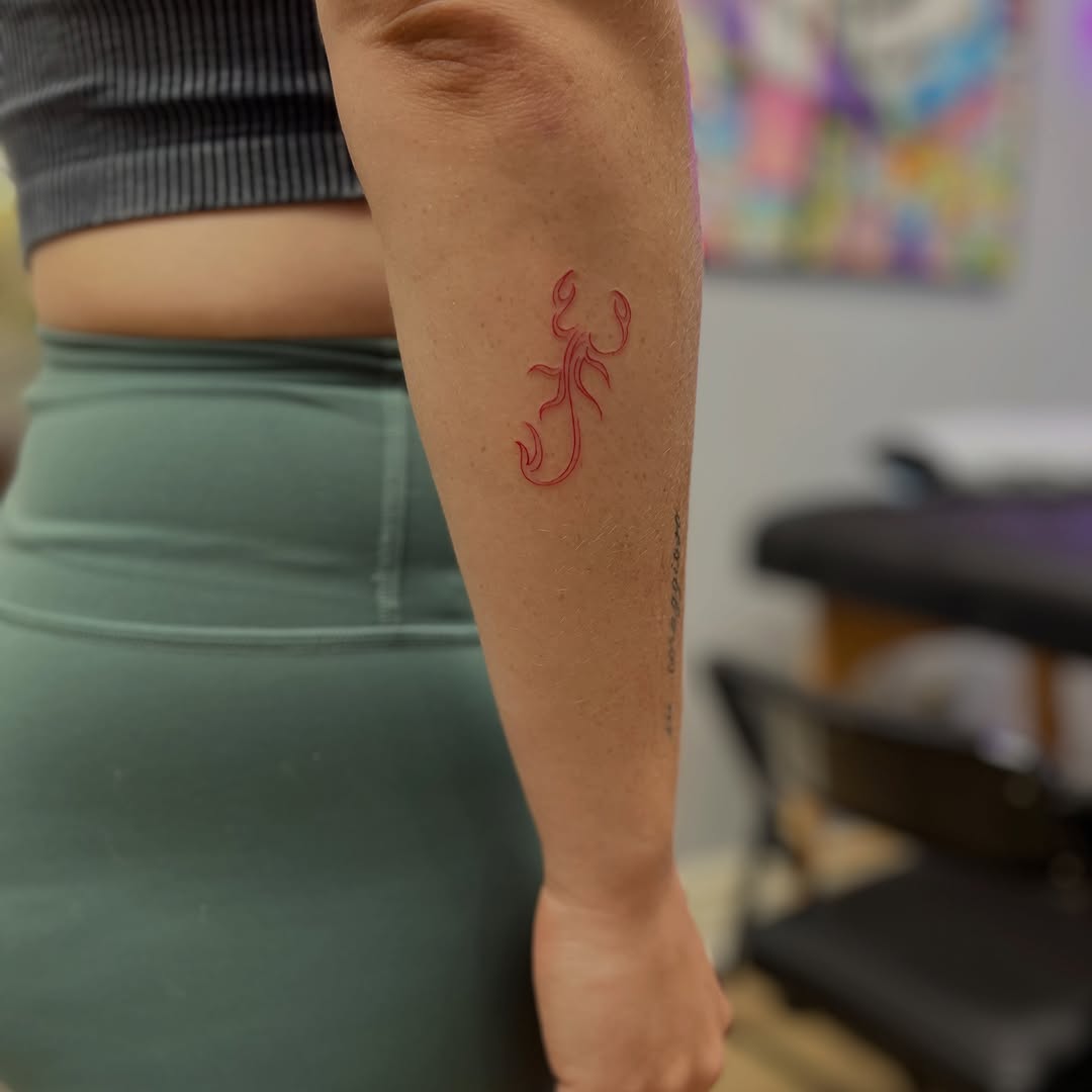 Tattoo by @gameztattoo — fine_line