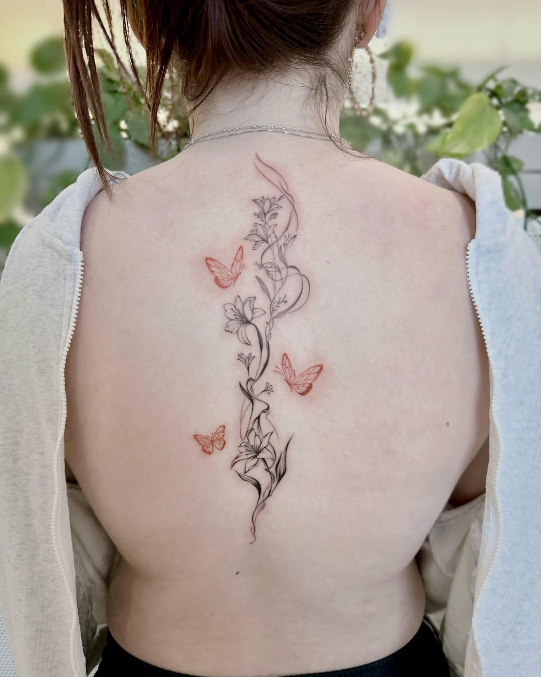 Tattoo by @ray_inkflow — fine_line, minimalist