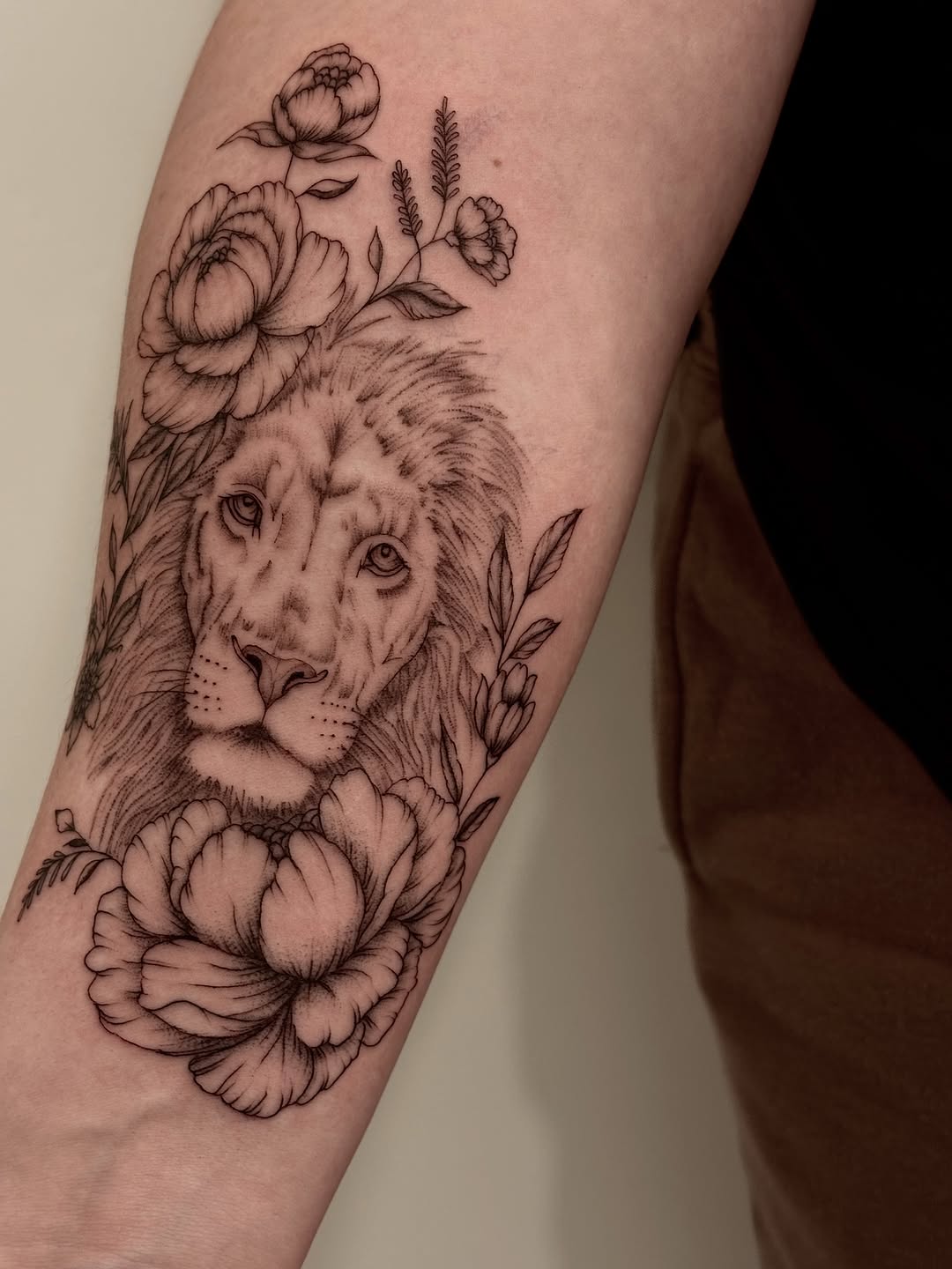 Tattoo by @bladetobabe — illustrative, black_and_grey