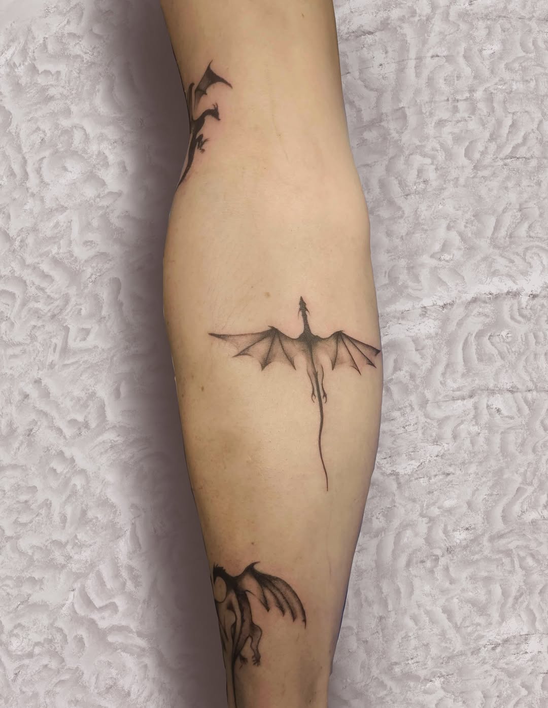 Tattoo by @ari_draws_things_ β fine_line