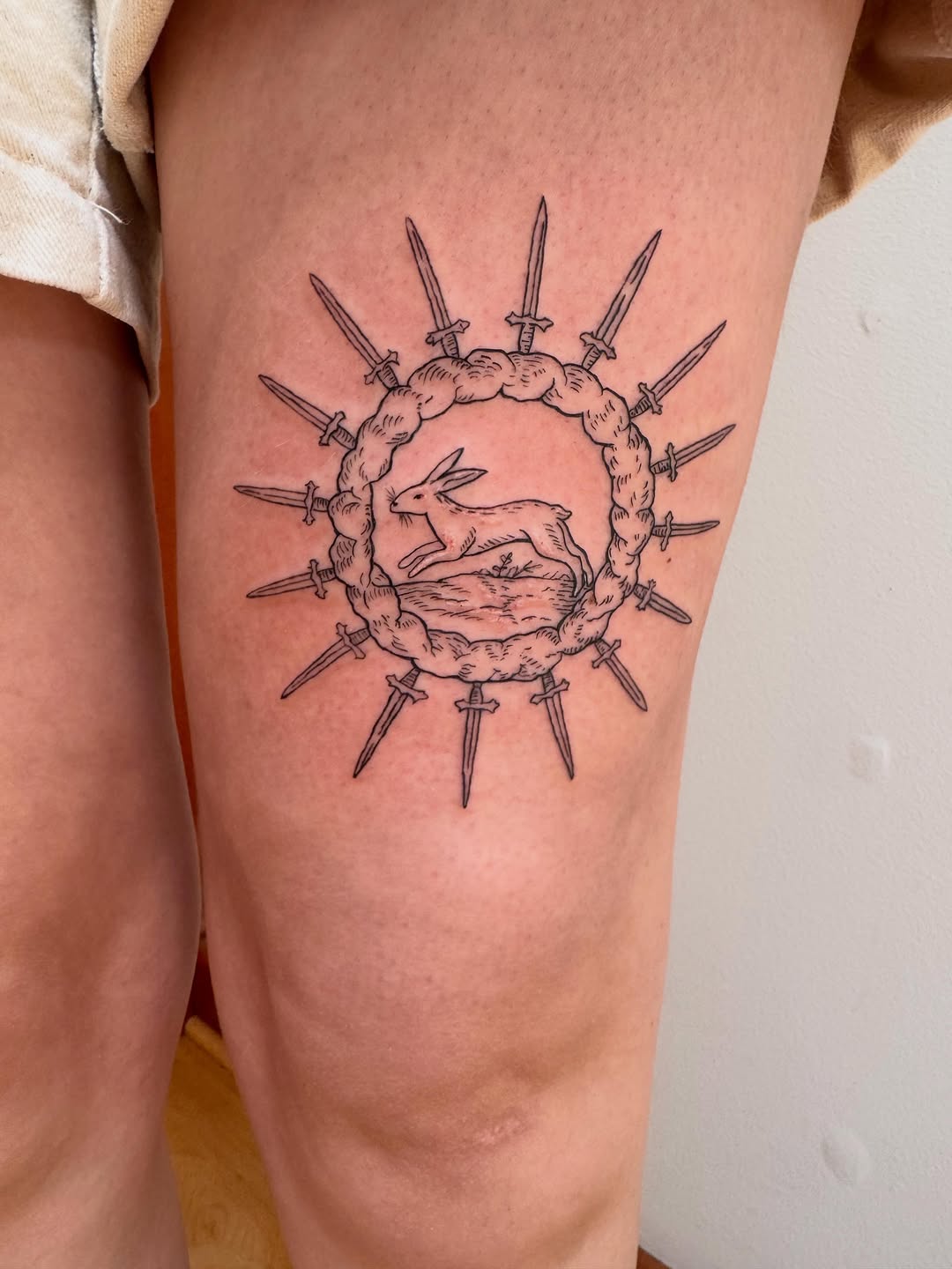 Tattoo by @enda_tattoo — illustrative, blackwork