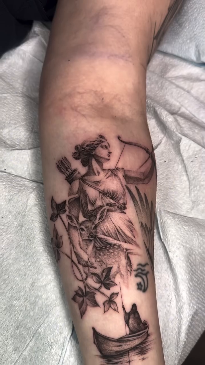 Tattoo by @turnipgirl_tattoo — black_and_grey, realism