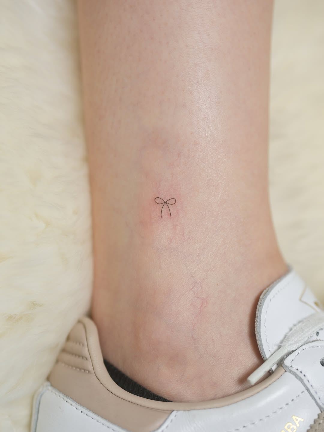 Tattoo by @ink_bijou β fine_line, minimalist