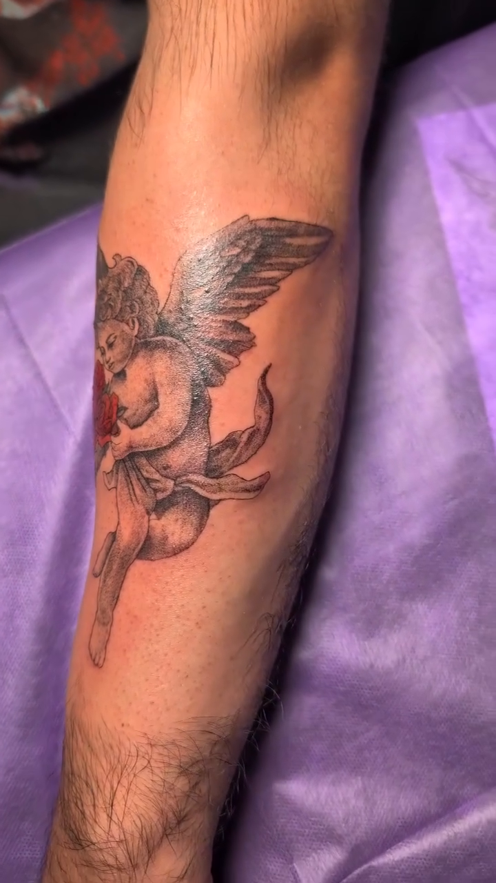 Tattoo by @jqln.ink — black_and_grey, realism
