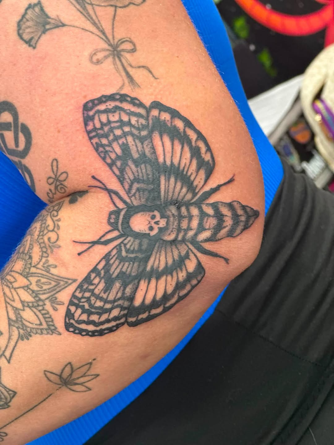 Tattoo by @shalynns.tattoo — black_and_grey, realism