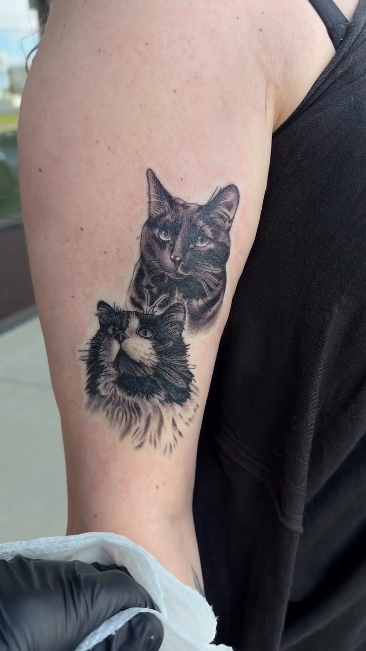 Tattoo by @blakeowenstattoos โ realism, black_and_grey