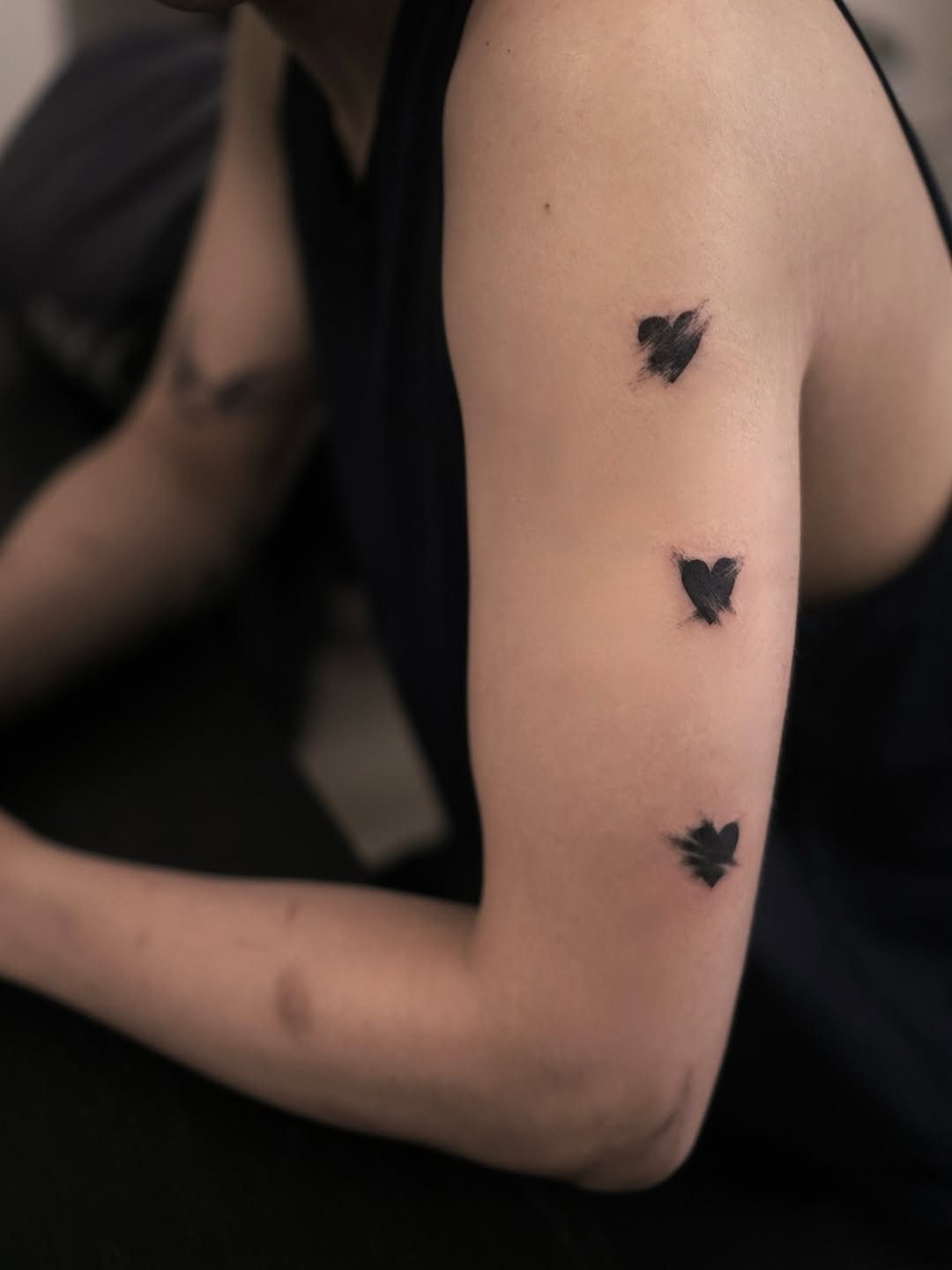 Tattoo by @0one_tattoo — illustrative, blackwork