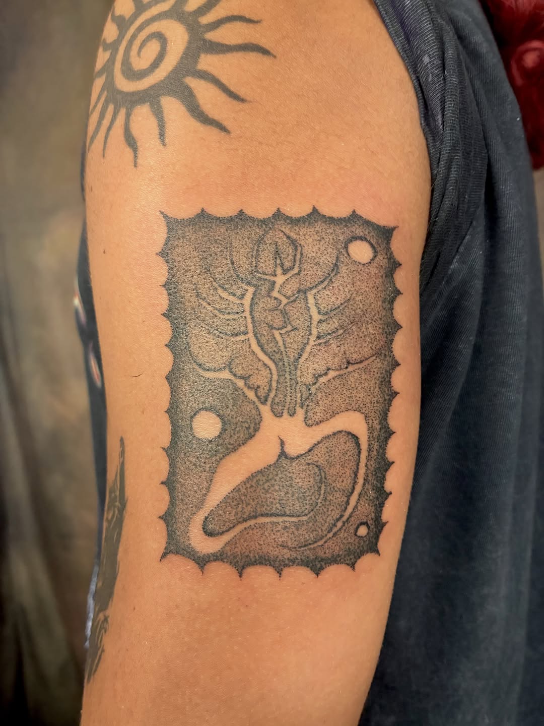 Tattoo by @geisha_ocelotl — dotwork, black_and_grey
