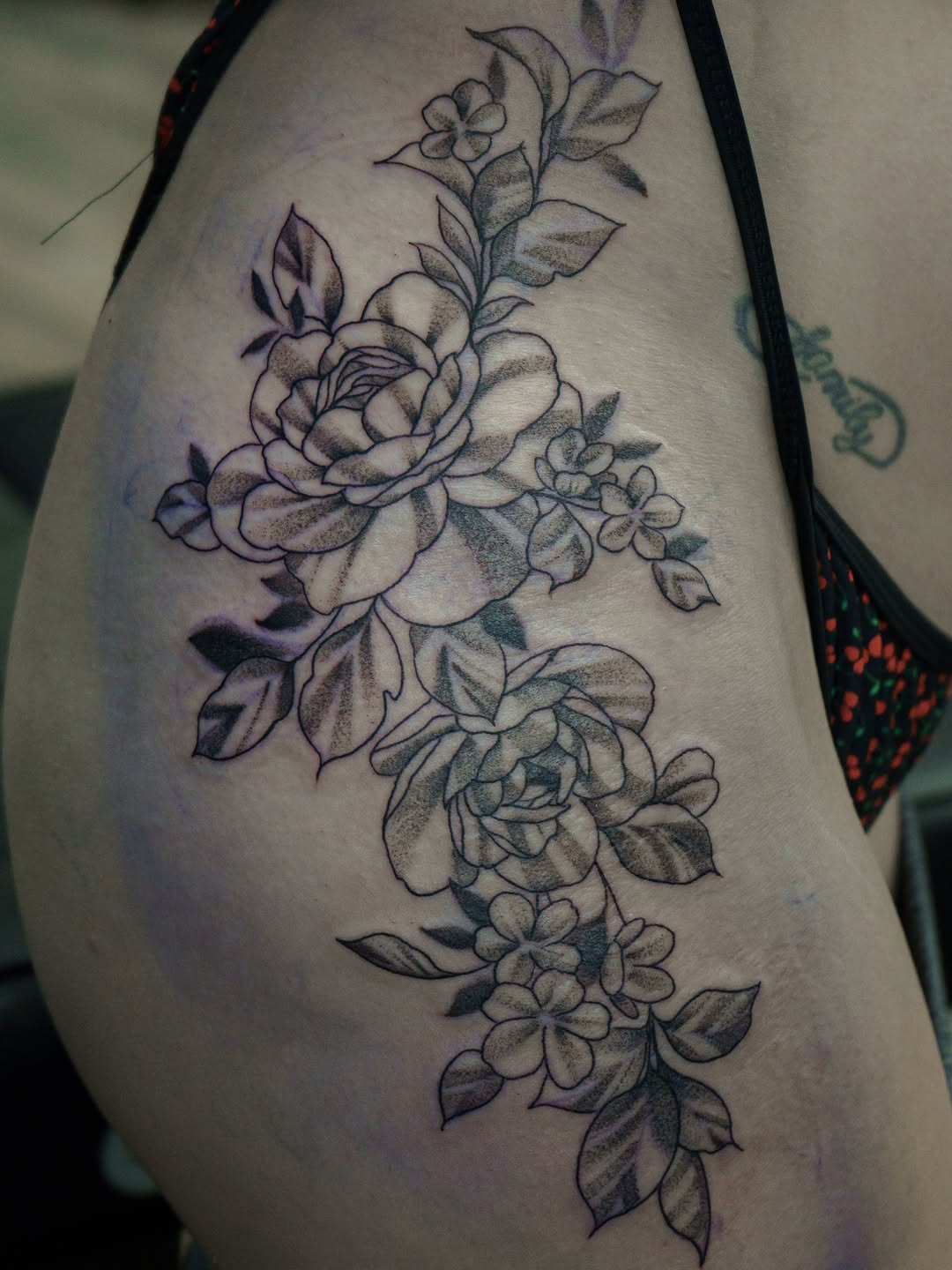 Tattoo by @radtattoo93 โ black_and_grey, fine_line