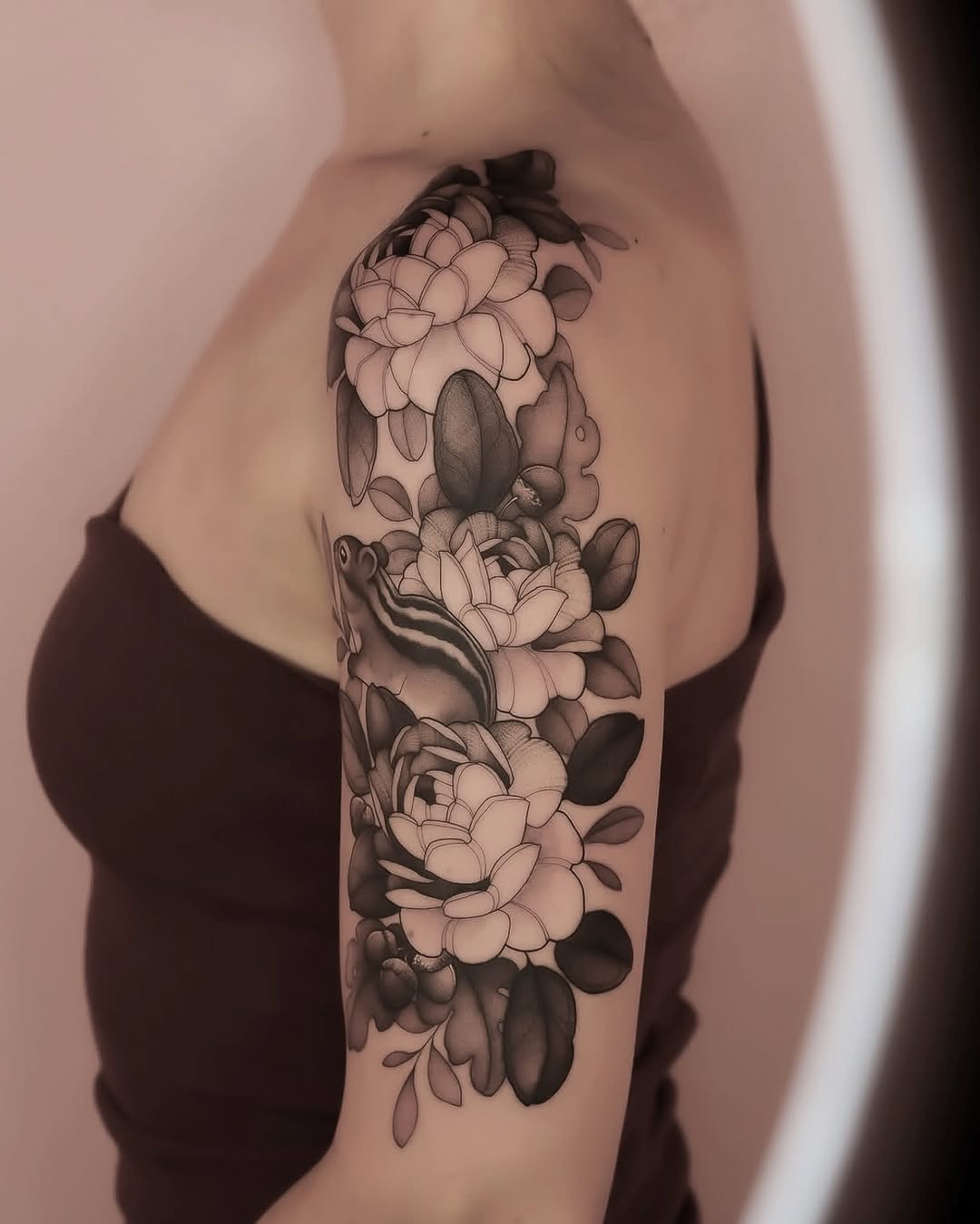 Tattoo by @jennaleeshaaktattoo — black_and_grey, realism