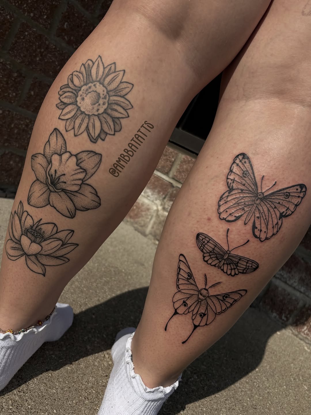 Tattoo by @ambbatatts โ fine_line, illustrative