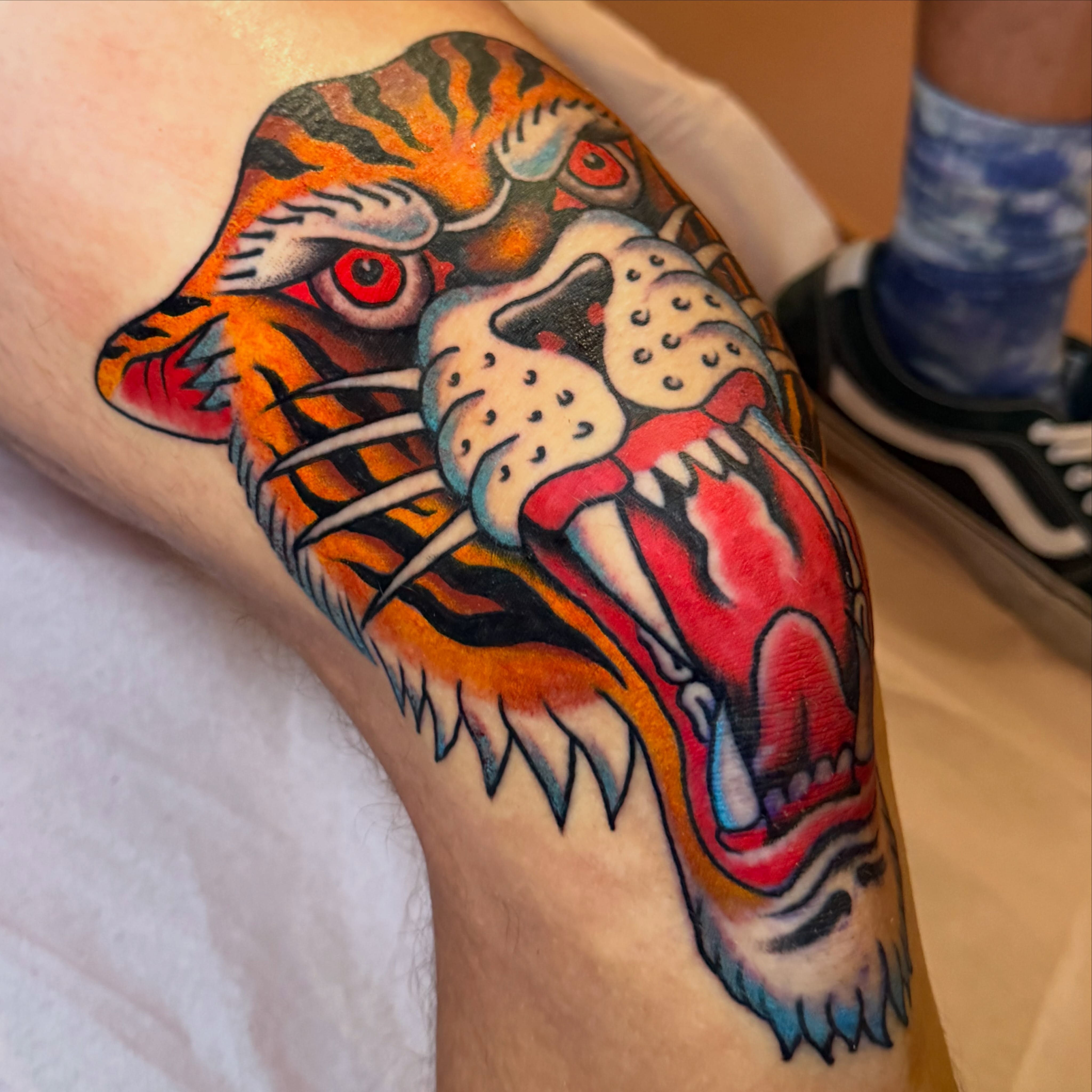 Tattoo by @zoku.tat2 — american_traditional