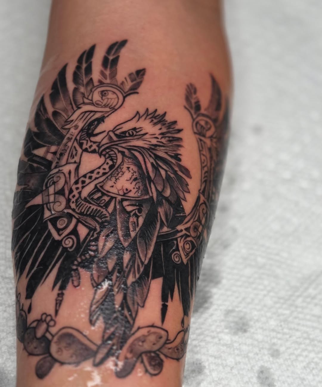 Tattoo by @yvetteartist33 — blackwork, black_and_grey