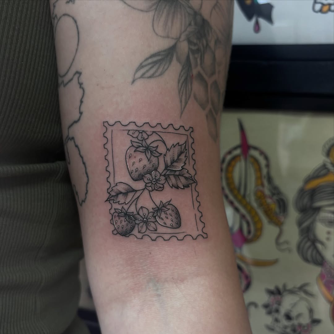 Tattoo by @tattoosbyemilyruth — fine_line, illustrative