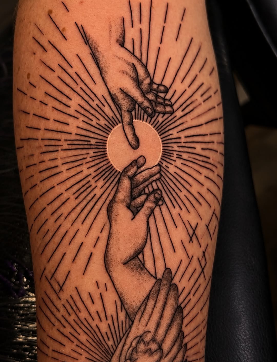 Tattoo by @dojolv — illustrative, dotwork