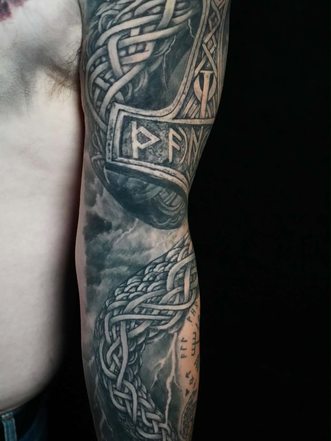 Tattoo by @timmy.grounds — black_and_grey, geometric