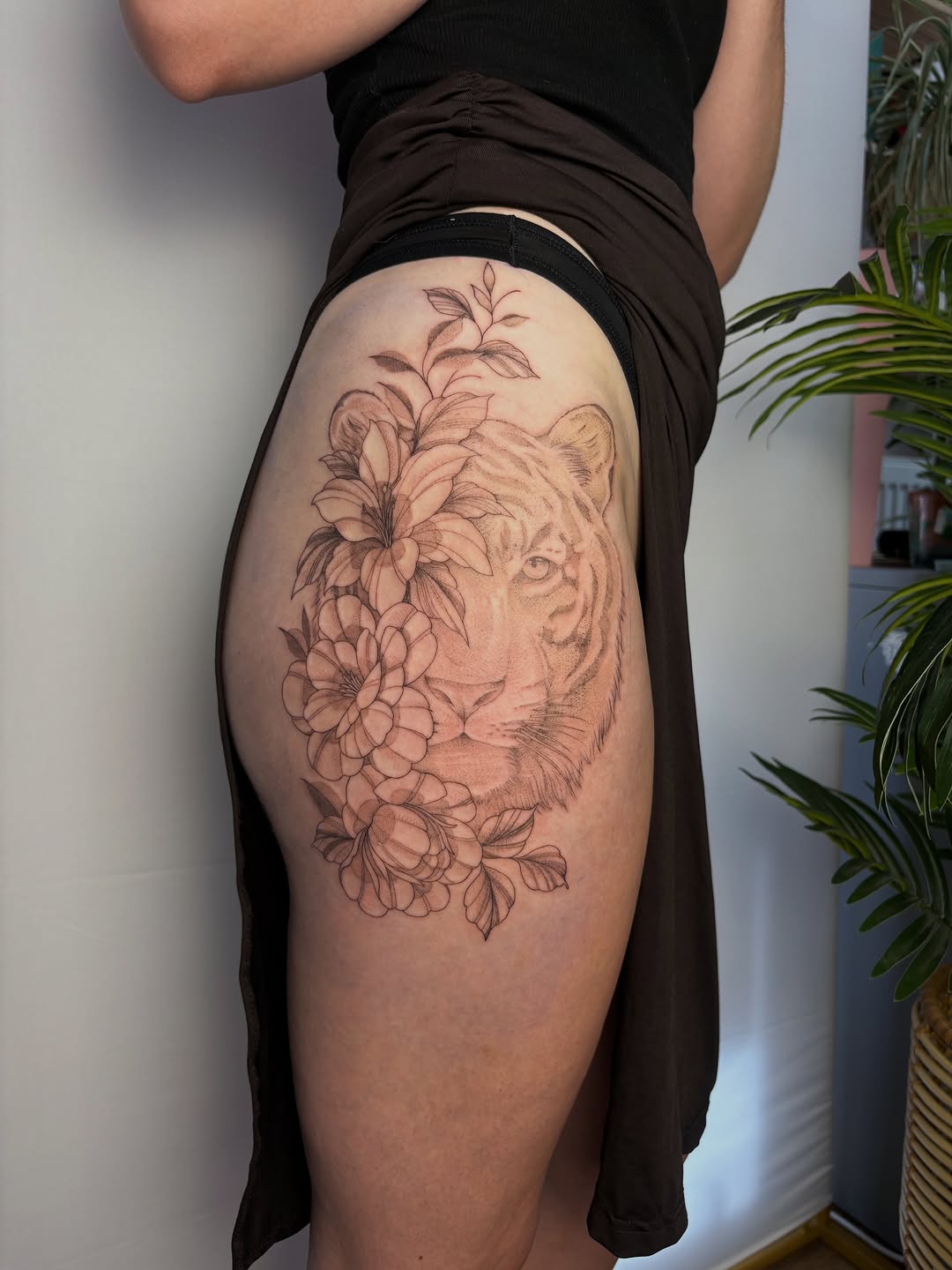 Tattoo by @amberloutattoo โ fine_line, realism