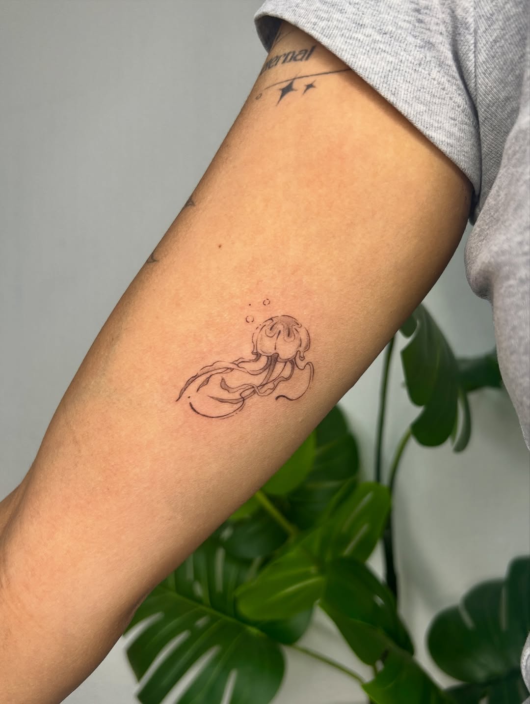 Tattoo by @xsinner___ — fine_line, illustrative