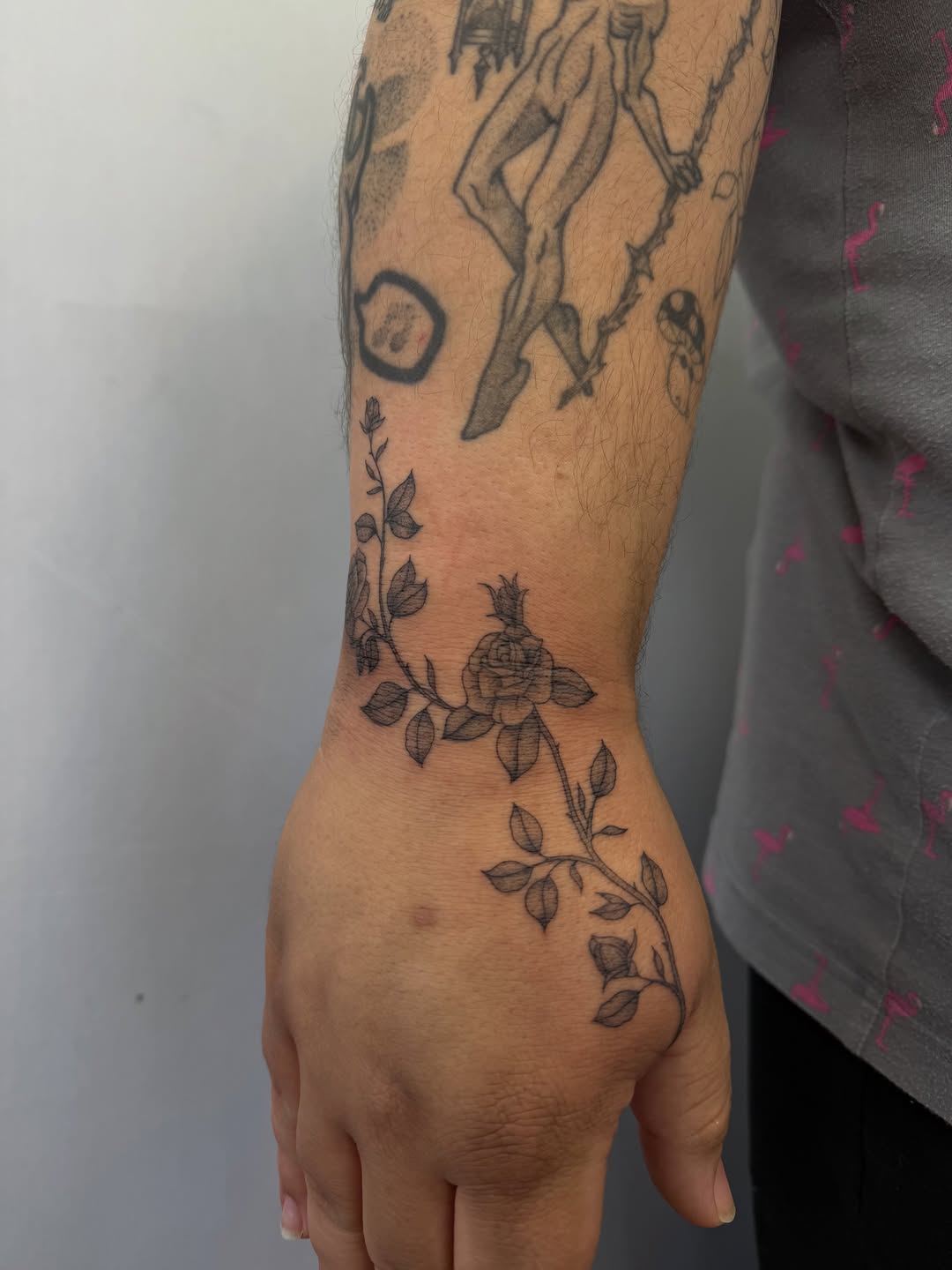 Tattoo by @heneseetattoo — fine_line