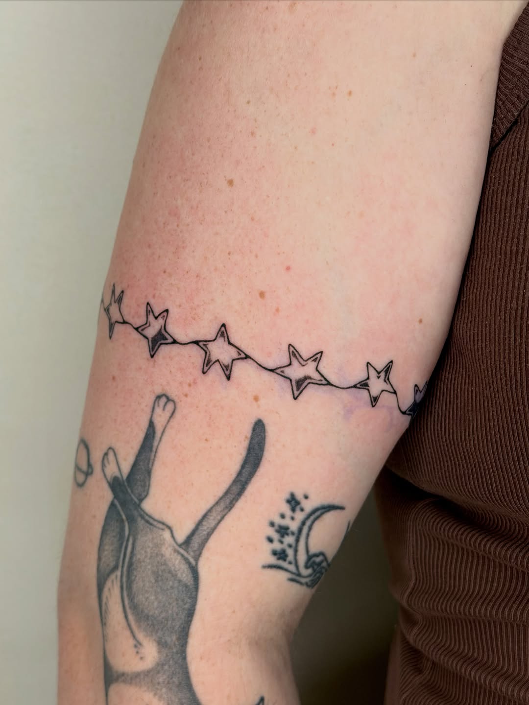 Tattoo by @artby_avarose — fine_line, minimalist