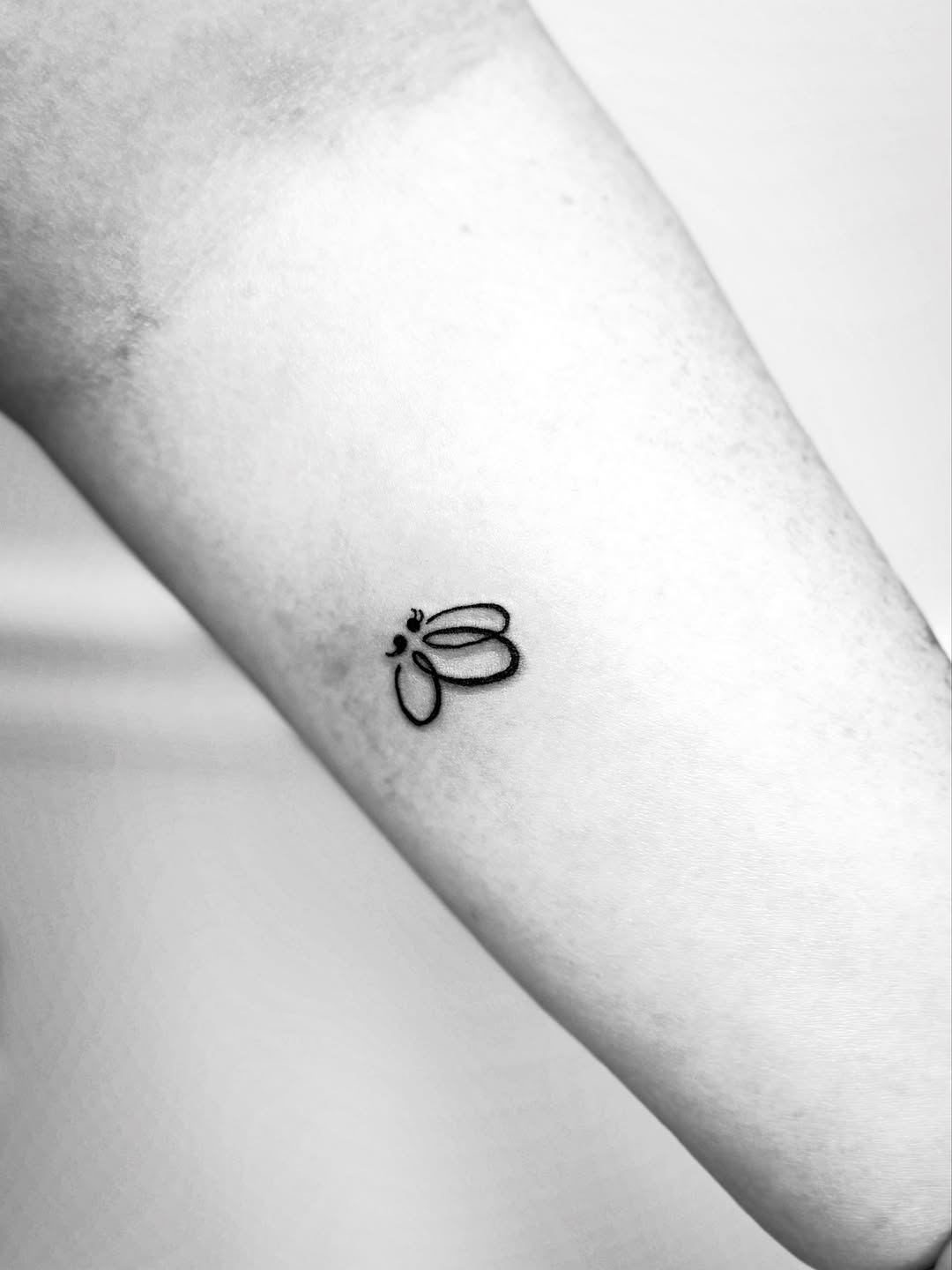Tattoo by @inkttattoos — fine_line, minimalist