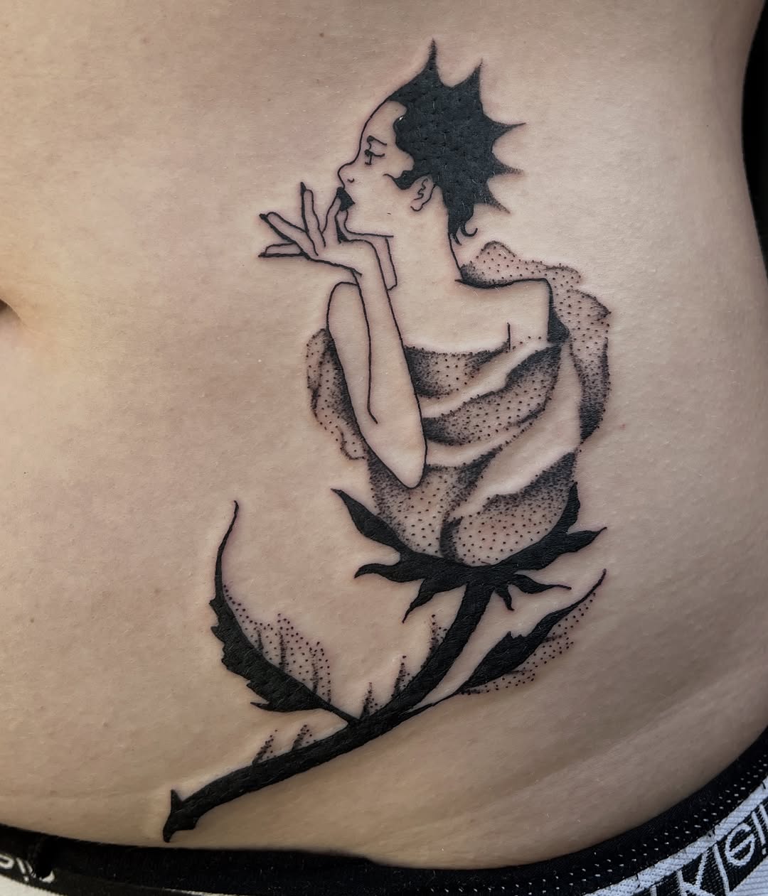 Tattoo by @lre_ink — illustrative, dotwork