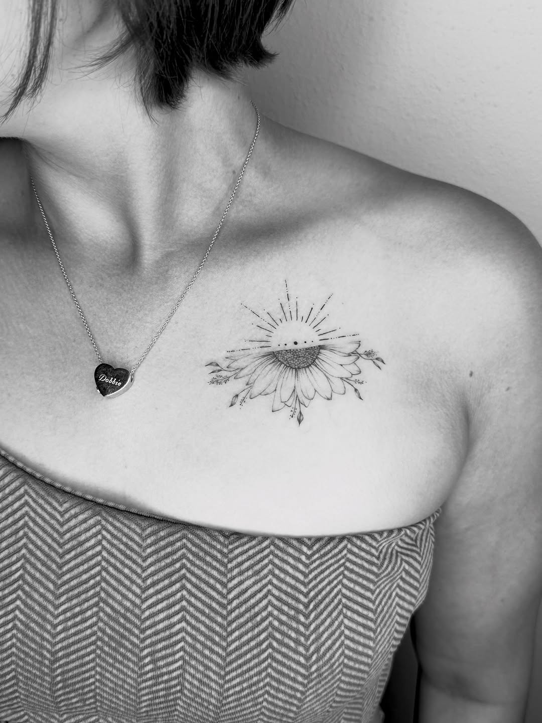 Tattoo by @ashleylorrainetattoos β fine_line, dotwork