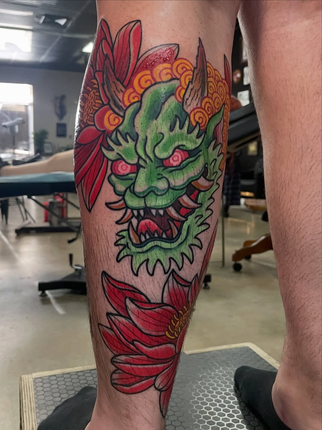 Tattoo by @chromaticsauce — japanese_irezumi, neo_traditional