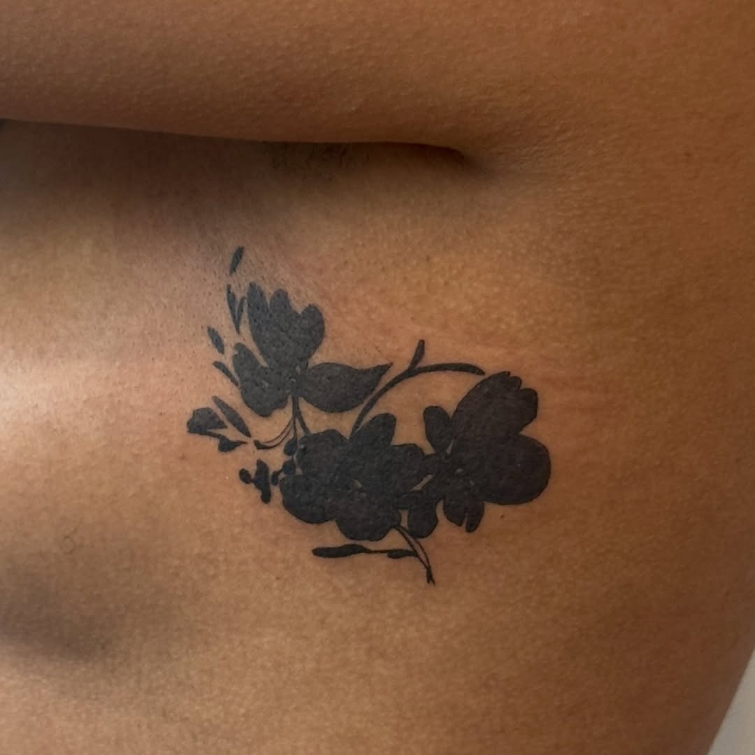 Tattoo by @kirstendeanna — blackwork