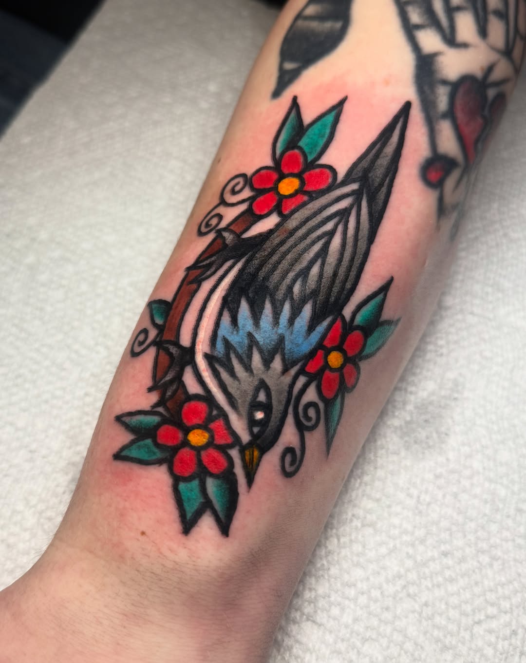 Tattoo by @lindsayloutat2 — american_traditional