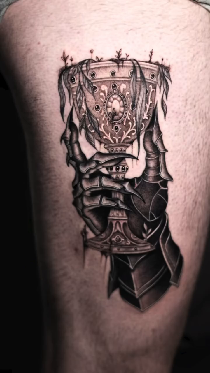 Tattoo by @mandylynjaye.tattoo — black_and_grey, illustrative