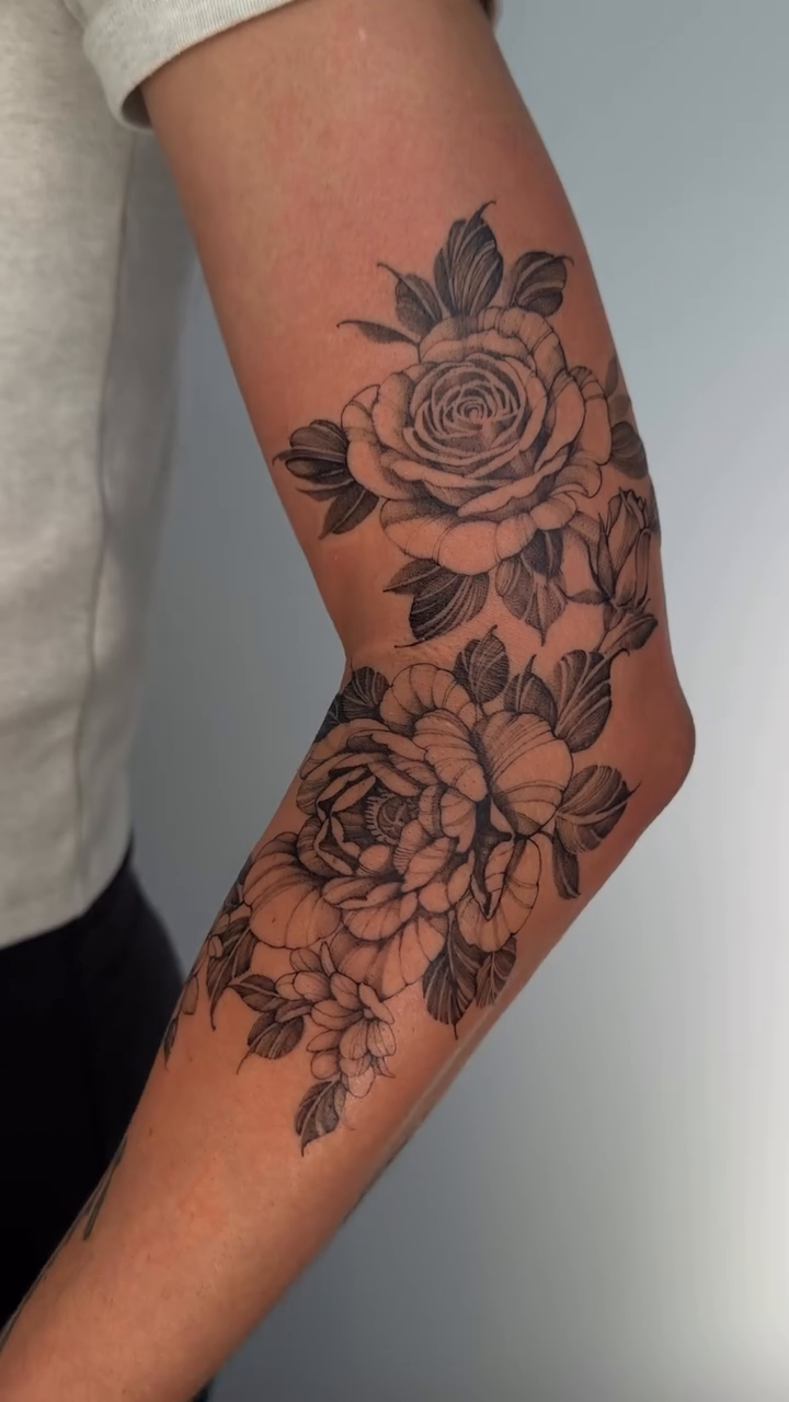 Tattoo by @tattoosbytri — fine_line, illustrative
