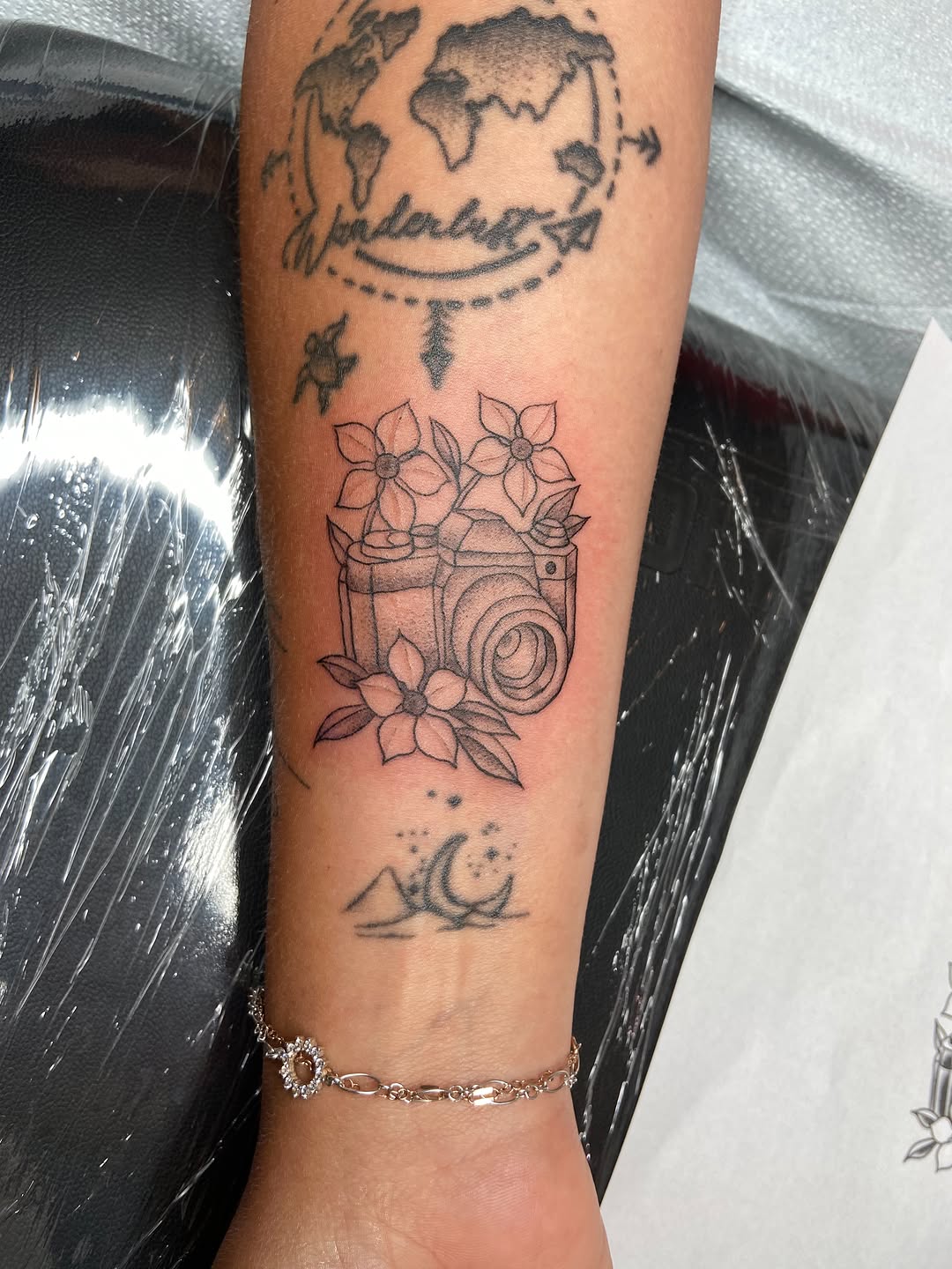Tattoo by @kruegergrams — fine_line
