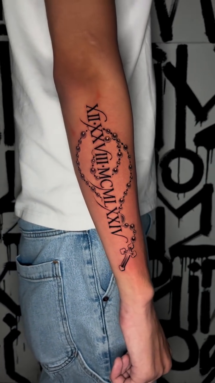 Tattoo by @chucky.tattooz โ lettering_script, illustrative
