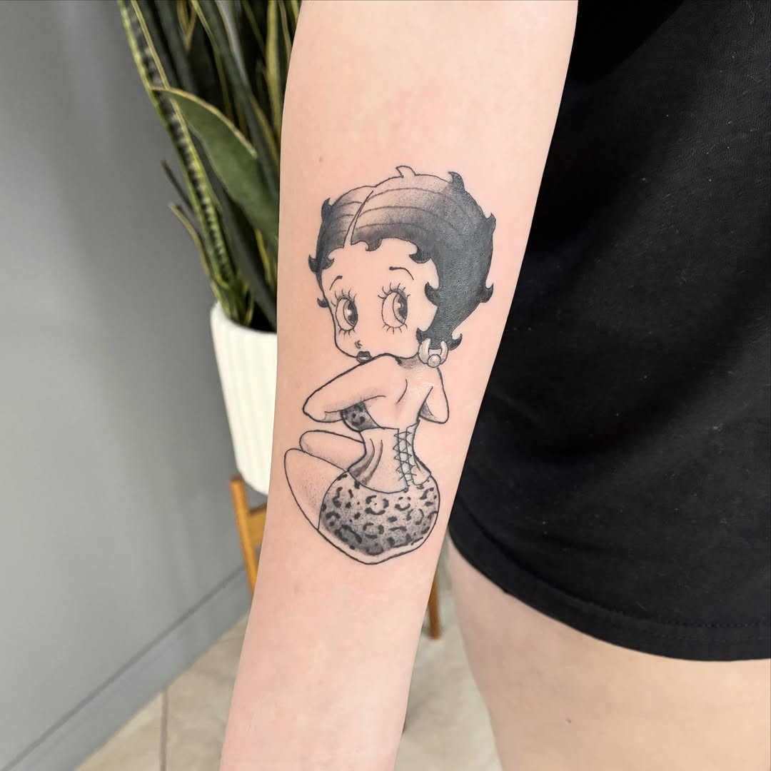 Tattoo by @bearclawtattoo — new_school