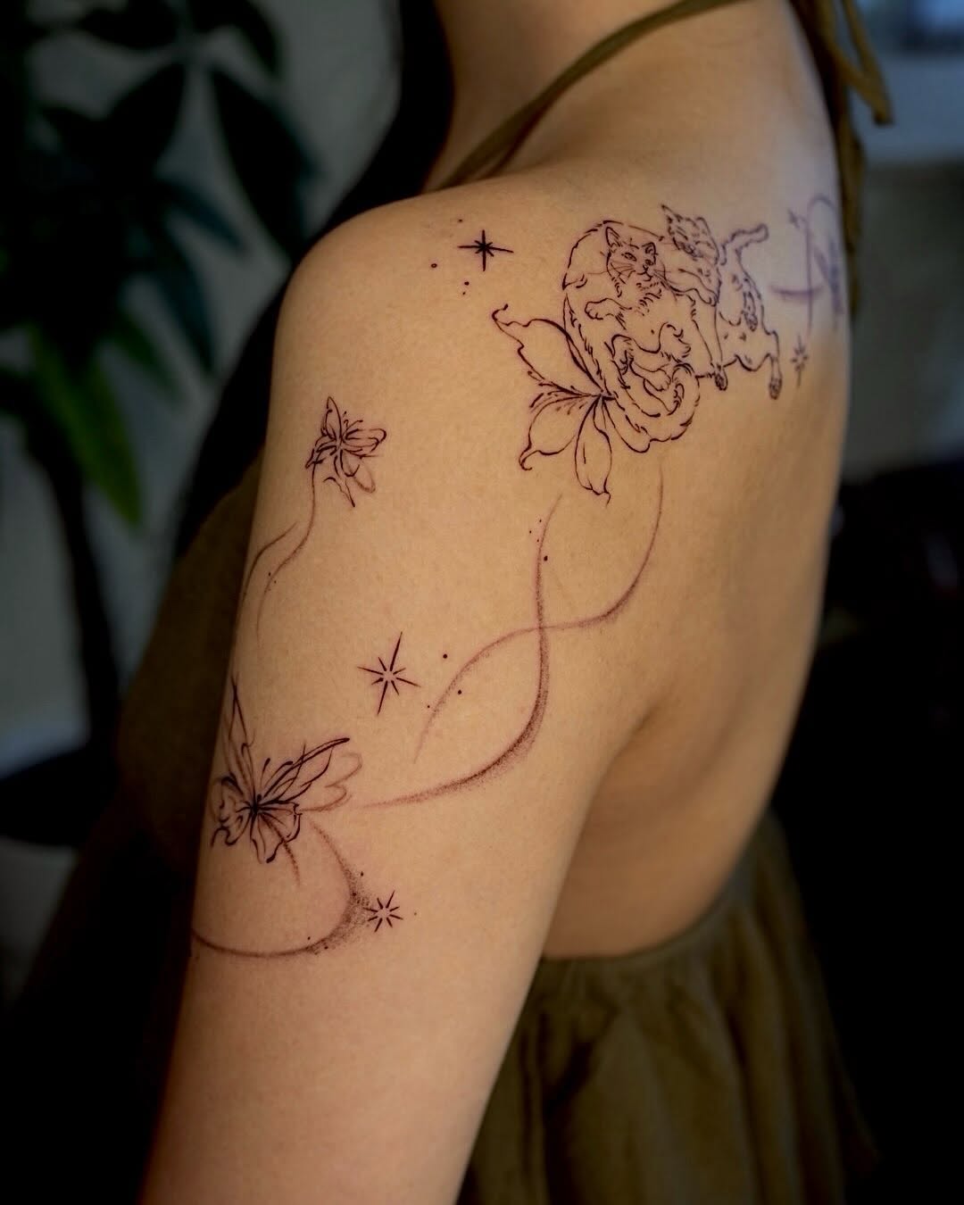 Tattoo by @tattooist_veni — fine_line, illustrative