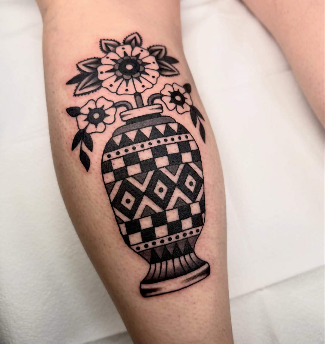 Tattoo by @toniaraye_tattoo — american_traditional