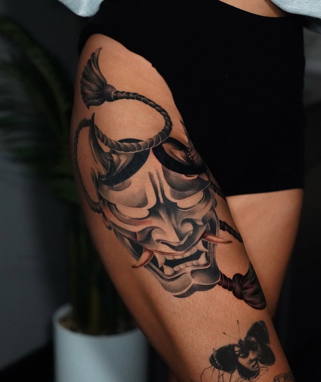 Tattoo by @blazingtatts โ japanese_irezumi, black_and_grey