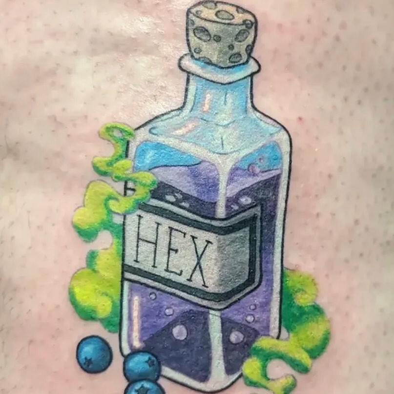 Tattoo by @skiesafiretattoo โ new_school