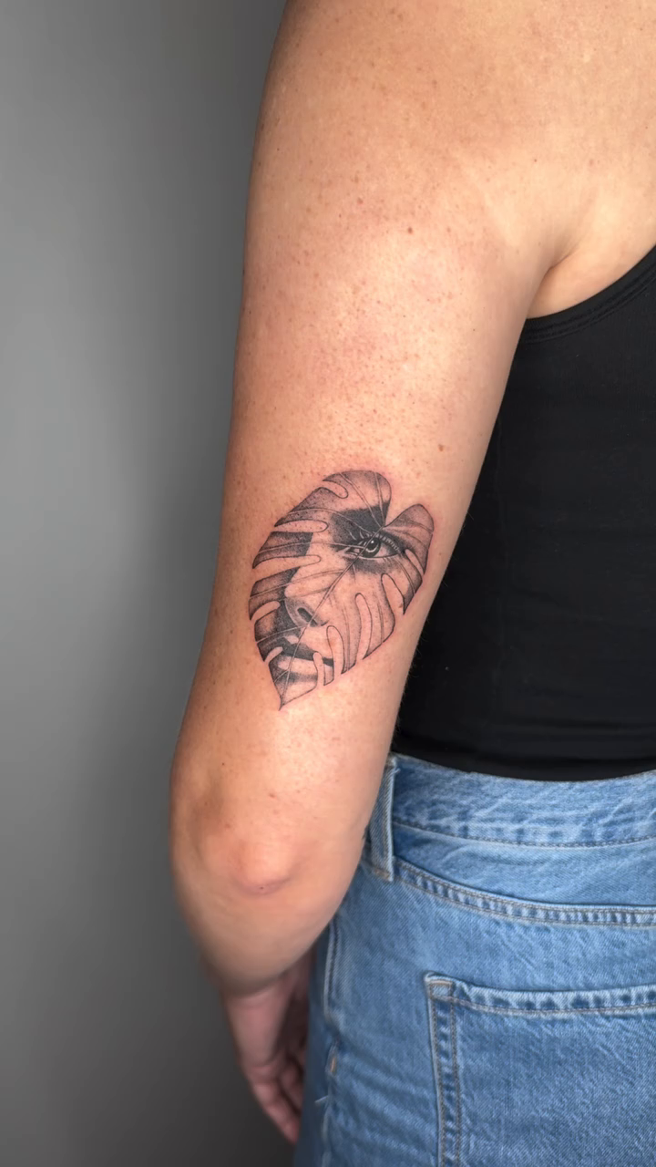 Tattoo by @ashleylorrainetattoos β realism, black_and_grey