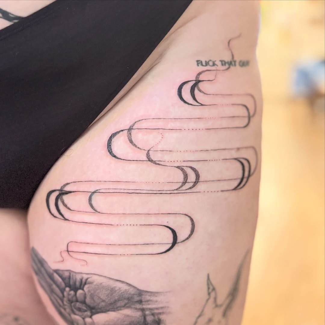 Tattoo by @flowers.for.all.occasions โ fine_line, minimalist
