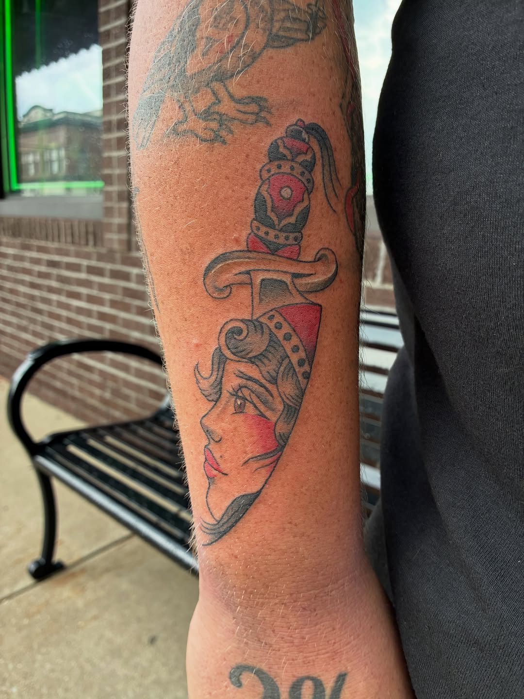 Tattoo by @energydrinkonthefloor — american_traditional