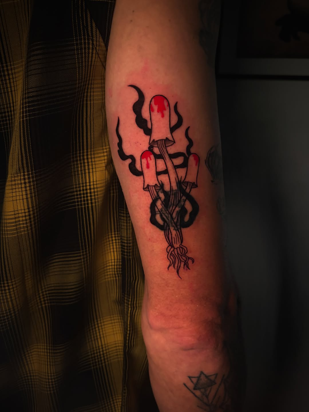 Tattoo by @lifeisajjtattoo_ — blackwork, illustrative