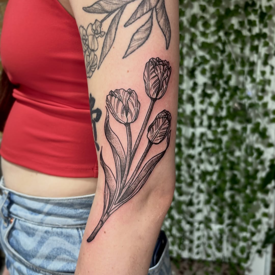 Tattoo by @destiney.tattoos — illustrative, dotwork