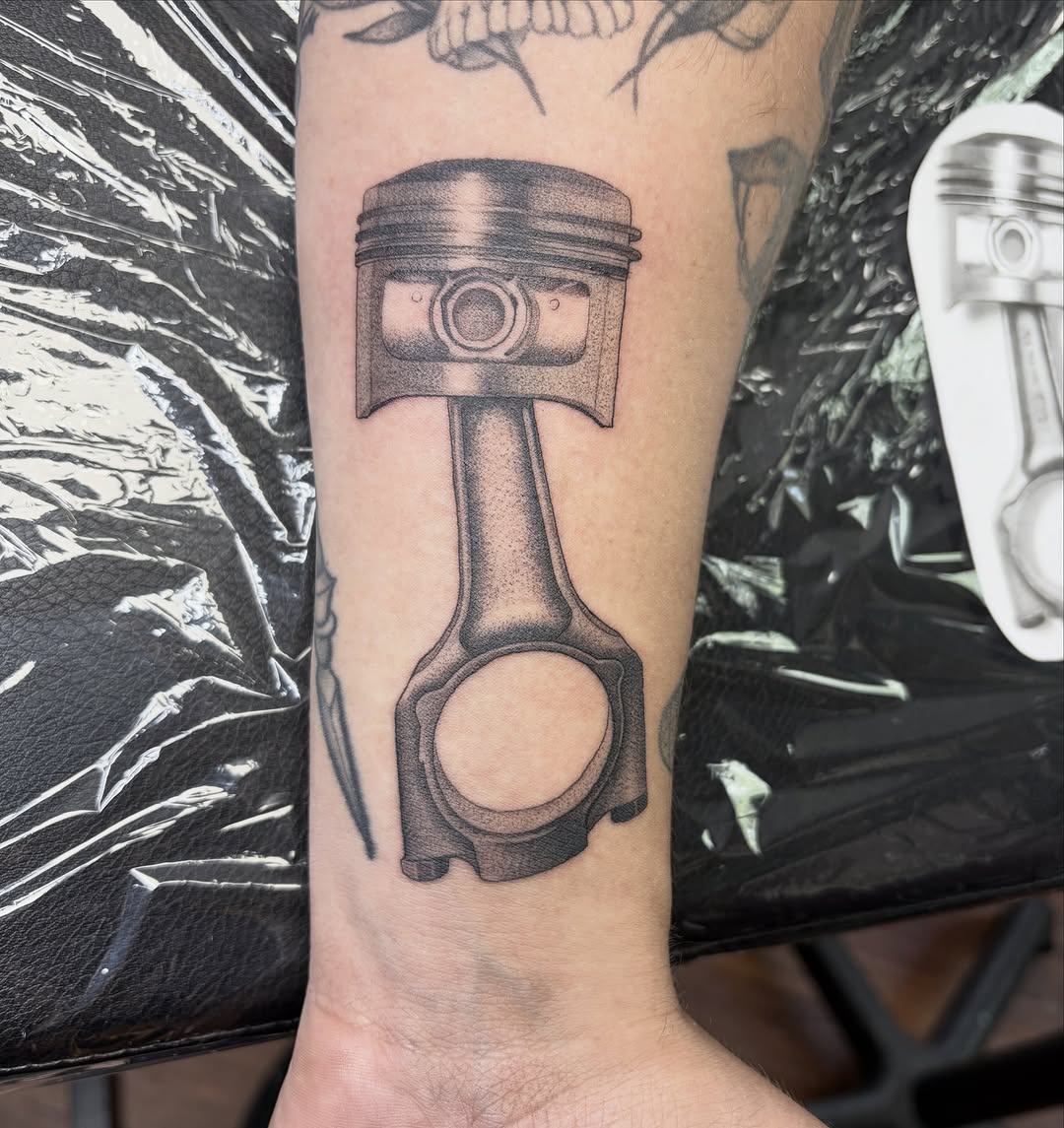 Tattoo by @kellidonegantattoos — black_and_grey, realism