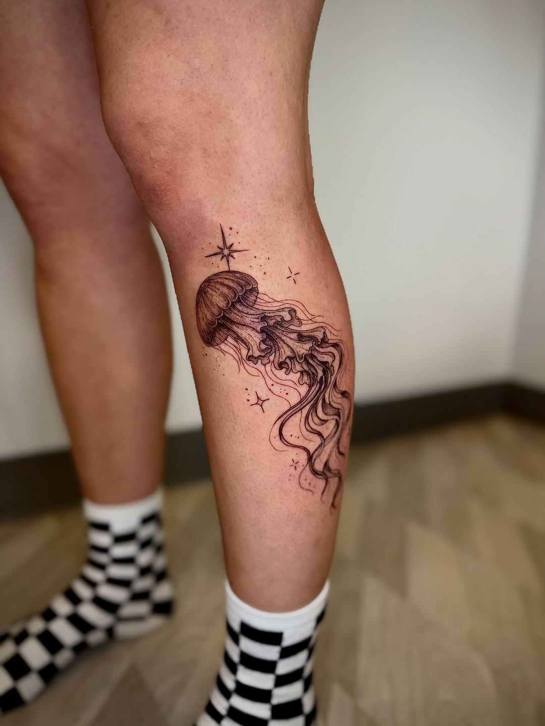 Tattoo by @catgirltattoo — fine_line, dotwork
