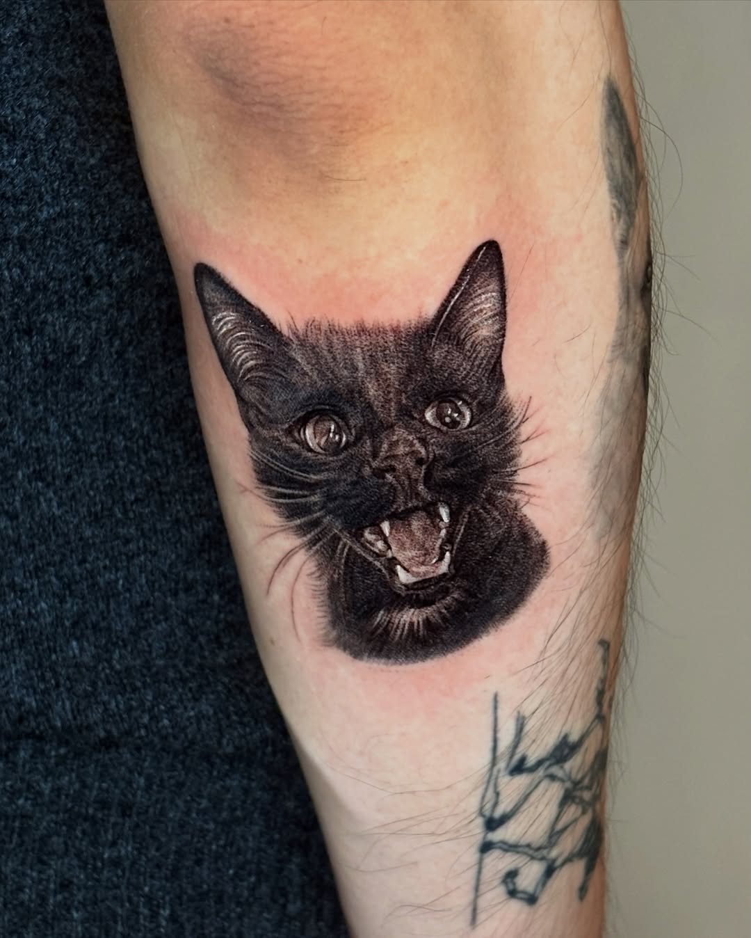 Tattoo by @wonniiink — realism, black_and_grey