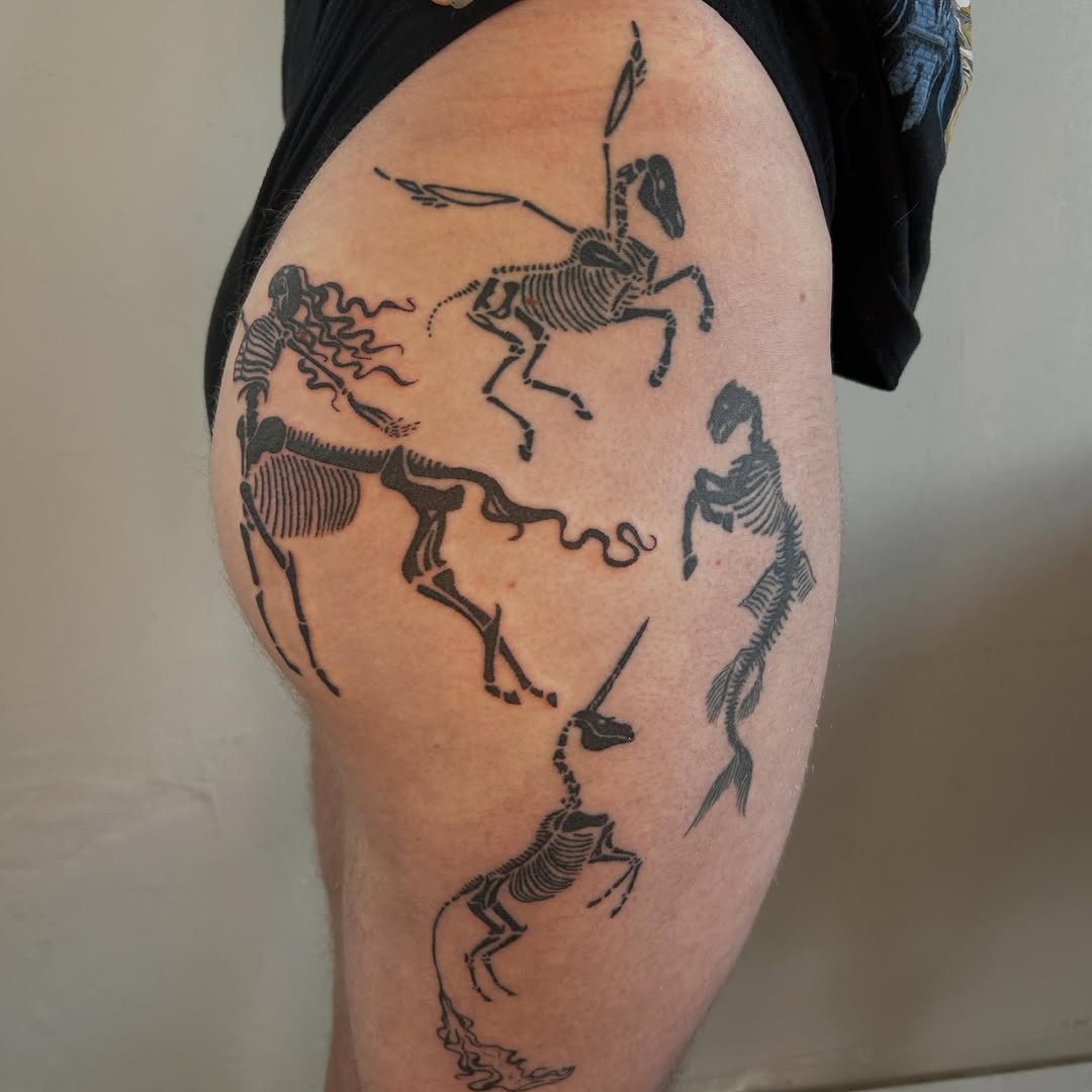 Tattoo by @glittergremliin — blackwork