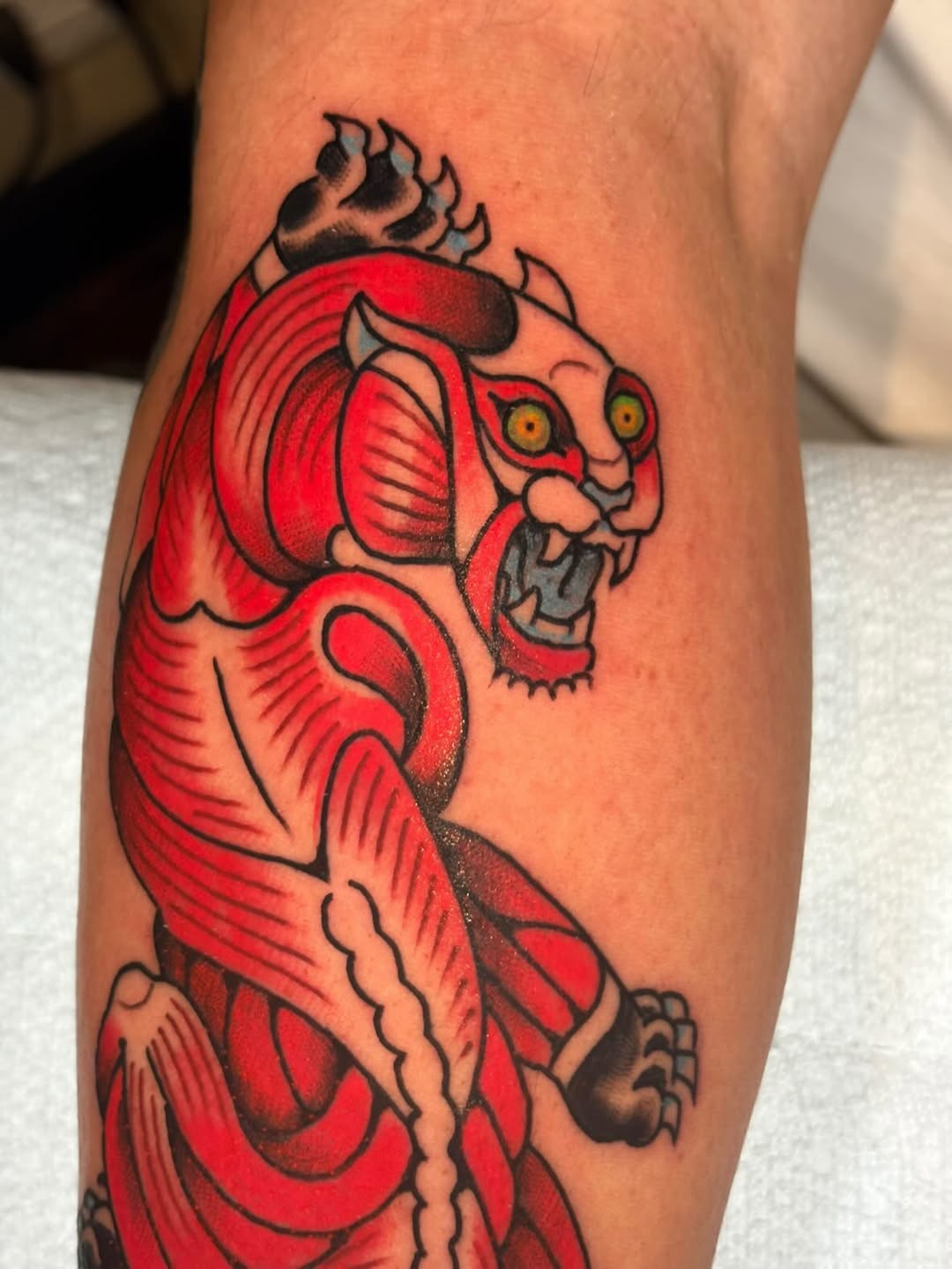 Tattoo by @wonkytiger β american_traditional, illustrative